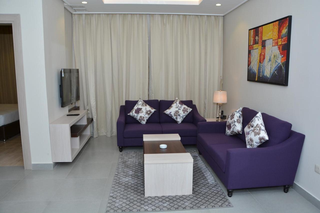 The Lofts Kuwait Fintas Hostel Kuwait City ภายนอก รูปภาพ