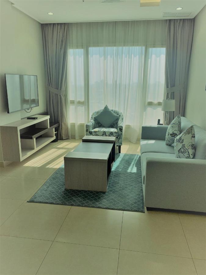 The Lofts Kuwait Fintas Hostel Kuwait City ภายนอก รูปภาพ