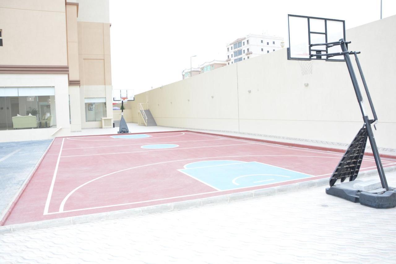 The Lofts Kuwait Fintas Hostel Kuwait City ภายนอก รูปภาพ