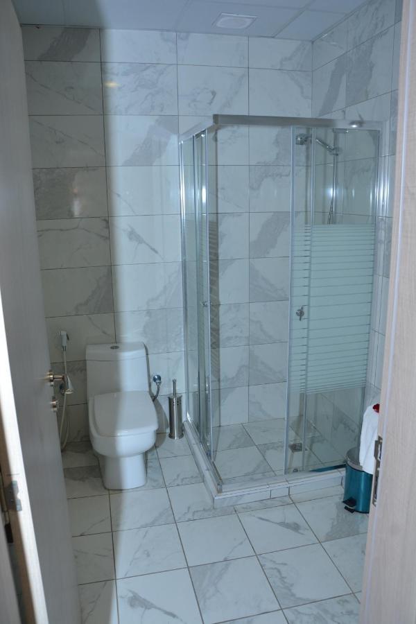 The Lofts Kuwait Fintas Hostel Kuwait City ภายนอก รูปภาพ